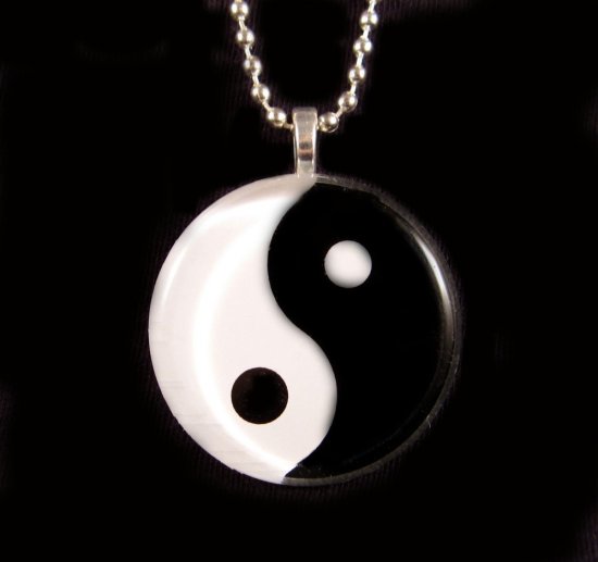 Ying  Necklace on Ying Yang Round Glass Pendant Necklace Graphic Art   Buy Jewelry On